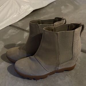 Sorel Taupe Heel Ankle Boots for Women